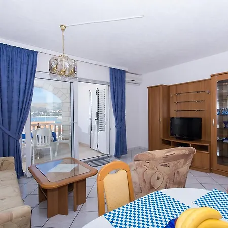 Apartment Snjezana