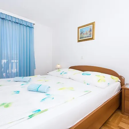 Apartment Snjezana